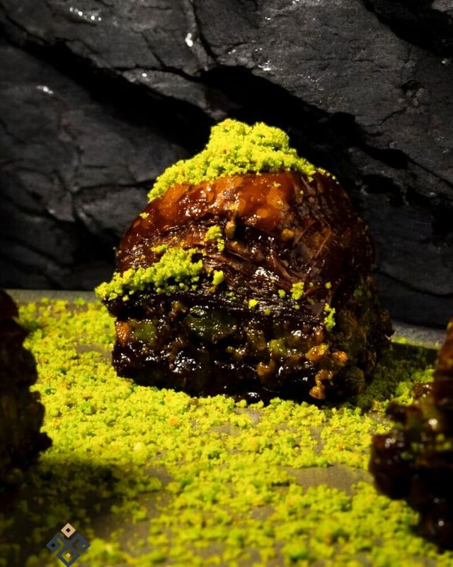 Çikolatalı Baklava – Kilimli Baklava Denizli