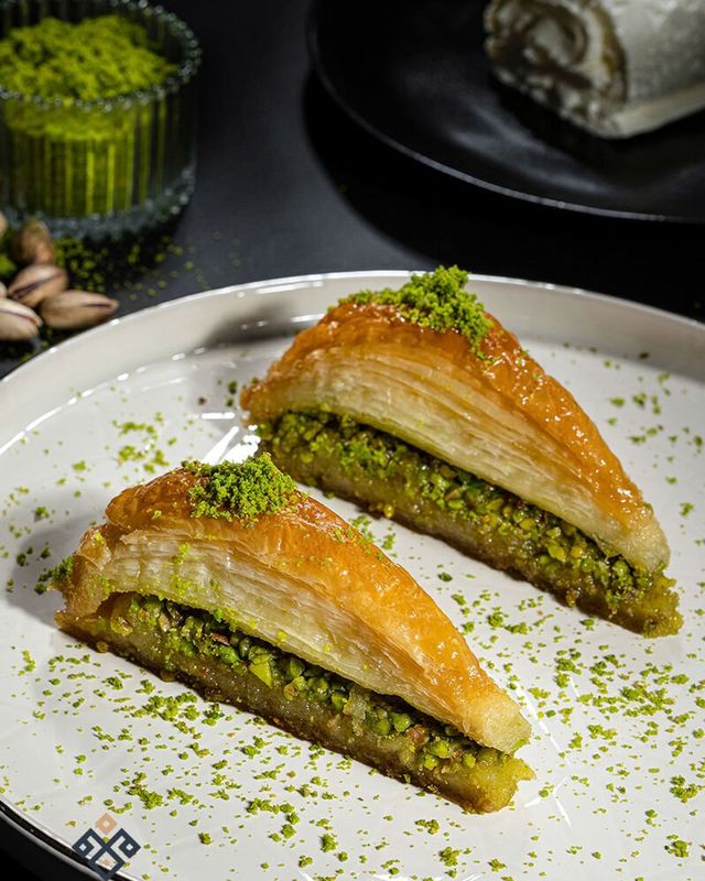 Havuç Dilimi Baklava – Kilimli Baklava Denizli